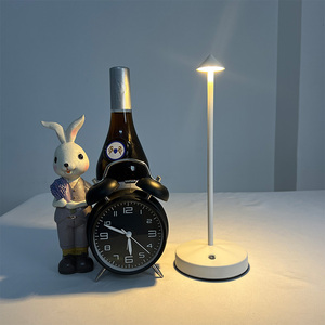 Lampe de table LED rechargeable sans fil Zafferano <span class=keywords><strong>Pina</strong></span> Pro, style minimaliste pour restaurant, idéale pour le dropshipping - Product Image 4