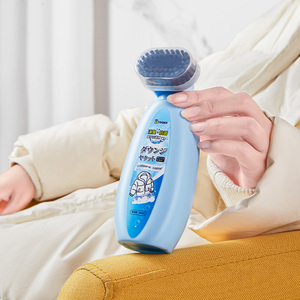 Nettoyant pour manteaux d'hiver pour l'élimination des taches tenaces Bule Bubble Detergent Down Jacket Agent de <span class=keywords><strong>nettoyage</strong></span> <span class=keywords><strong>à</strong></span> <span class=keywords><strong>sec</strong></span> avec brosse - Product Image 6