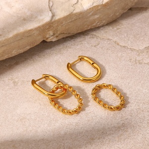Pendientes de Acero Inoxidable en Forma de U, Doble Aro, Chapados en Oro, con Diseño de Cuerda Trenzada - Product Image 5