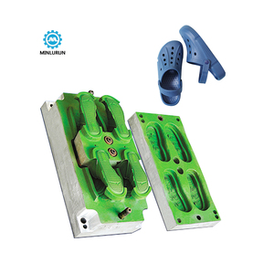 Molde de suela de zapato Eva Garden Croc, moldes para niños para hacer un molde, dos pares, molde de zapato de jardín fácil de usar - Product Image 1