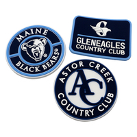 Patch en caoutchouc brodé 3D en PVC souple gaufré, avec logo personnalisé, auto-adhésif et thermocollant, pour vêtements, jeans et chapeaux