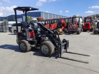 Mini-chargeuse sur pneus chinoise HAIJU H160, moteur Perkins avec puissance nominale de 18,2 KW, 4x4, petite chargeuse sur pneus pour ferme et pâturage