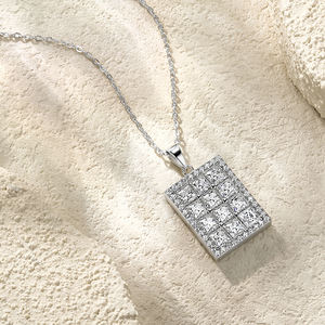 قلادة من الفضة الإسترلينية للبيع بالجملة ، مجوهرات فاخرة أنيقة محظوظة مثلجة من vs Moissanite قلادة فاخرة للنساء - Product Image 5