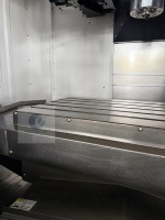 Centre d'usinage vertical CNC VMC855, fraiseuse 3 axes BT50, déplacement 800/550/550 mm, 24 ATC, haute précision pour l'usinage des métaux