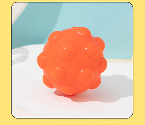 Juguetes para Mascotas, Pelota de Goma Resistente a Mordeduras, Pelota de Masaje con Sonido, Juguete de Entrenamiento Interactivo para Mascotas - Product Image 6