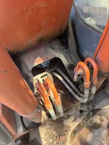 รถขุดตีนตะขาบ Zaxis 200 ขนาด 20 ตัน มือสอง อุปกรณ์ก่อสร้างสำหรับงานหนัก - Product Image 4