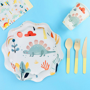 Ensemble de vaisselle jetable premium DAMAI Animal pour fêtes d'enfants, anniversaires, thème dinosaures, assiettes, gobelets, serviettes en papier - Product Image 1