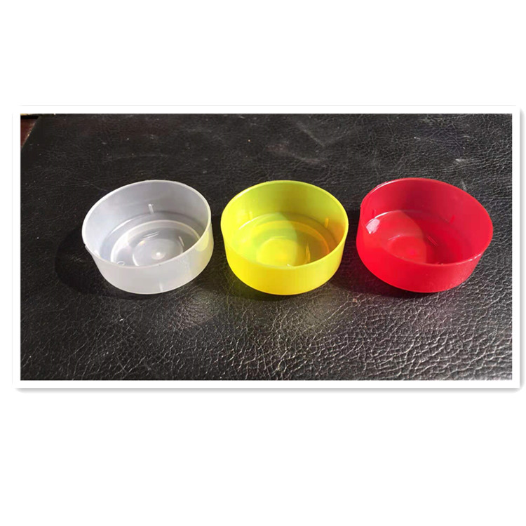 Customize Flame Retardant PP Candle Holders For All kinds of Candle Pouring