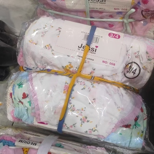 Ropa Interior de Algodón 100% para Niños de 2 a 12 Años, Surtido para Niñas - Product Image 1
