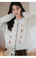 Großhandel Weicher Wachsartiger Hochwertiger Rundhals-Cardigan mit Blumenstickerei aus Kaschmir für Damen, Herbst- und Winteroberbekleidung