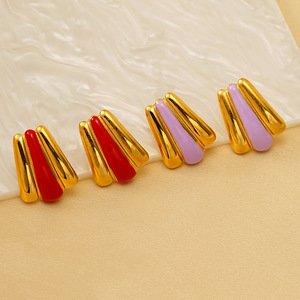 Nouvelles boucles d'oreilles en acier inoxydable goutte d'huile Boucles d'oreilles élégantes en acier au titane plaqué or 18 carats pour femmes - Product Image 2
