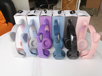 Casque sans fil P47 avec oreilles de chat mignonnes, lumière LED et fonction carte TF, casque de jeu sans fil pour enfants