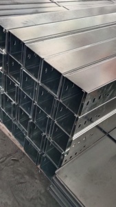 การติดตั้งง่ายแบบมีรูพรุนการเดินสายไฟพร้อมอุปกรณ์เสริมมาตรฐาน - Product Image 3