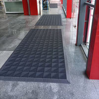 Tapis d'entrée antidérapant extérieur, tapis de sol anti-poussière en EVA, tapis brosse à brosselettes emboîtables pour hôtel