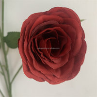 B-1265 Vente en gros de fleurs artificielles pour la décoration du salon et de la salle à manger, fleurs rouges à longues tiges, arrangements de roses en soie, petites roses