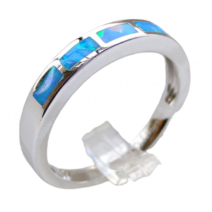 Bagues en argent sterling style simple avec opale bleu feu - Product Image 1