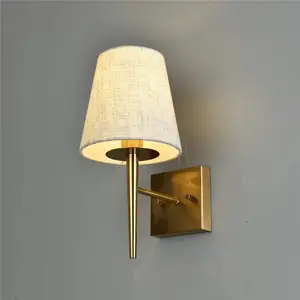 Halverwege De Eeuw Moderne Wandlamp Met Beige Stof Schaduw 1-Licht Antieke Goud Indoor Wandlamp Armatuur