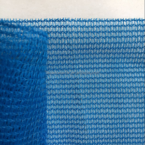 Malla de plástico tejida azul para protección temporal de edificios con materiales de construcción - Product Image 2