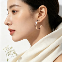 Magnifiques boucles d'oreilles pendantes en argent 925 pour femmes, design élégant avec zircon cubique