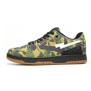 Baskets basses de skate classiques camouflage Shark, vente en gros, streetwear décontracté pour hommes et femmes, avec logo étoile, livraison directe pour revendeurs américains - Product Image 2