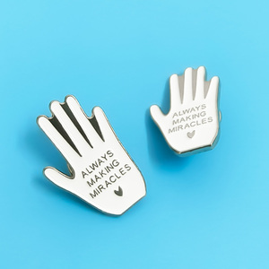 Cadeaux uniques Épingle en émail <span class=keywords><strong>de</strong></span> motivation <span class=keywords><strong>de</strong></span> mots mignons Épingle à broche <span class=keywords><strong>de</strong></span> mot positif Épingles en émail doux inspirantes personnalisées pour sacs à dos chapeaux - Product Image 4