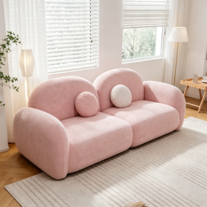 Canapé trois places moderne en tissu bouclé rose avec accoudoirs incurvés, dossier capitonné et pieds en bois - Meuble polyvalent pour salon - Product Image 6