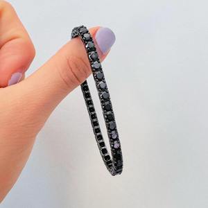 Elegante Pulsera de Cadena Cubana con Moissanita y Piedras VVS en Plata de Ley 925, Joyería Premium para Regalo - Product Image 1