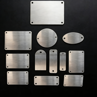 Plaques nominatives vierges en métal personnalisées pour le personnel de magasin, gravure UV de lettres, en acier inoxydable/cuivre/laiton/aluminium, vente en gros