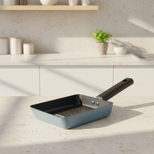 ชุดเครื่องครัวอลูมิเนียม Smartpan เคลือบเซรามิก กระทะทอดและกระทะผัดแบบ Tamagoyaki ด้ามจับเบกาไลท์ ชุด 3 ชิ้น - Product Image 1