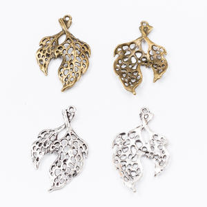 AKKA จี้ใบไม้อัลลอยสไตล์วินเทจอุปกรณ์<span class=keywords><strong>1040</strong></span>แบบทำมือ - Product Image 1