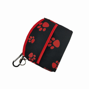 Distributeur de sacs à déjections pour animaux de compagnie 600D rouge, support portable pour sacs à déjections canines pour les promenades en extérieur - Product Image 3