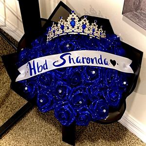 <span class=keywords><strong>Couronne</strong></span> de <span class=keywords><strong>mariée</strong></span> moderne de luxe, bouquet de fleurs, accessoires floraux, décoration de gâteau d'anniversaire dorée pour fournitures de décoration de mariage - Product Image 1