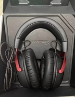 Casque de jeu sans fil HyperX Cloud III, circum-auriculaire, 2,4 GHz, faible latence (<30 ms), audio spatial DTS, commandes tactiles, écran numérique