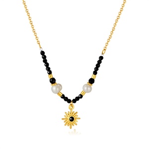 Collar de Moda con Colgante de Flor de Sol y Piedras Naturales, Cadena de Acero Inoxidable con Cuentas de Gemas Negras - Product Image 1
