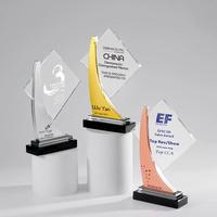 Trophées et récompenses en cristal avec logo personnalisé, trophée en verre cristal et métal vide