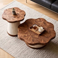 Table basse irrégulière en bois de style moderne du milieu du siècle, ensemble pour salon, couleur noyer, mobilier italien, design élégant et unique