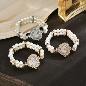 <span class=keywords><strong>Montre</strong></span> à quartz décontractée pour <span class=keywords><strong>femme</strong></span> avec <span class=keywords><strong>bracelet</strong></span> élastique à <span class=keywords><strong>double</strong></span> rang de perles, incrustations de cristaux et boîtier en alliage, cadran à chiffres arabes - Product Image 2