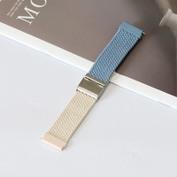 Bracelets de montre personnalisés en nylon double couleur pour femmes pour le port de montres universelles