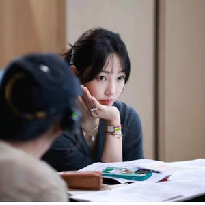 Nouvelle bague tendance de style européen et américain avec incrustation de perle naturelle, design polyvalent, cool et simple - Product Image 3