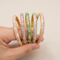 Bracelet de fête pour femme, plaqué or, émail goutte d'huile, motif trèfle rond vintage, pour une belle réception de printemps