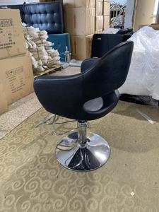 Fauteuil de Barbier Hydraulique Noir en Gros, Chaise de Coiffure Réglable pour Salon, Mobilier Commercial de Salon avec Base Ronde - Product Image 4