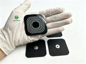 Électrodes adhésives réutilisables noires 5x5cm compatibles avec les appareils <span class=keywords><strong>Compex</strong></span> Easy <span class=keywords><strong>Snap</strong></span> TENS EMS - Product Image 4