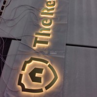 Letras de Canal Retroiluminadas de Acero Inoxidable Mate Color Oro Champán, Personalizadas de Primera Calidad, Señalización Comercial, Resistentes a la Intemperie IP65