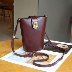 New Customized Logo Wholesale Designer Luxury Handbag Fashionable Cowhide Handbag Without Brand Women's <b>Crossbody</b> Bag <b>Purse</b> - Product Image 2