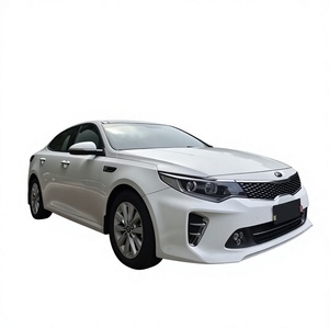 K5 <span class=keywords><strong>Optima</strong></span> 2016 1.6T LUXURY 7 vitesses DCT Turbo Essence Berline Familiale d'occasion en bon état - Product Image 2