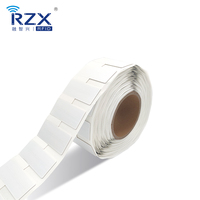 Venta al por mayor 70*30*1mm 860-960 MHz Flexible Anti-Metal Uhf Rfid pegatina suave en Metal Uhf Rfid pegatina