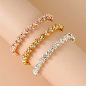 กำไลข้อมือผู้หญิง 3 สี แฟชั่นสไตล์โรมัน ประดับคริสตัล ชุบด้วยไฟฟ้า เงินแท้ 925 สำหรับเป็นของขวัญและเครื่องประดับ - Product Image 3