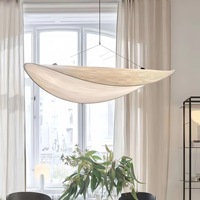 Lampe à nuage à LED en tissu de soie moderne et simple Lumières décoratives créatives design Restaurant Chambre Soucoupe volante Suspension à LED