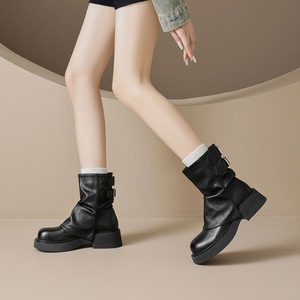 Bottes d'hiver courtes plissées rétro pour femmes 2025, nouveau design à bout rond, talon épais, en cuir véritable respirant - Product Image 4