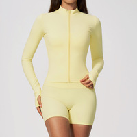 Ensembles de yoga pour femmes OEM, vêtements de sport à manches longues, shorts de fitness et de course, ensemble veste de yoga à marque privée